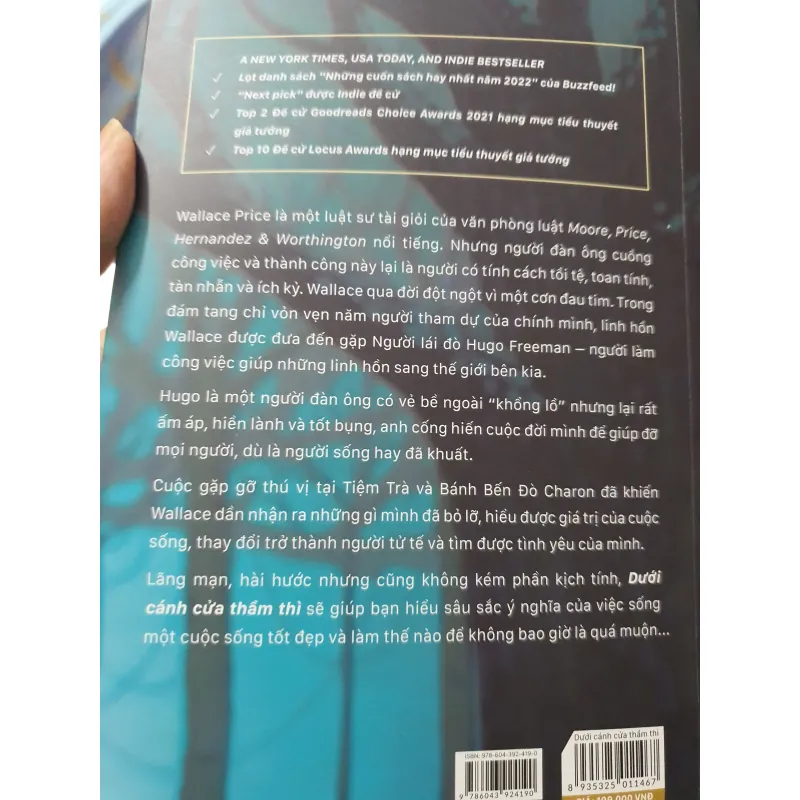 Dưới cánh cửa thầm thì  930728