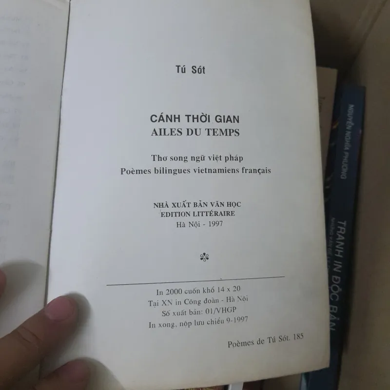 Cánh thời gian 960983