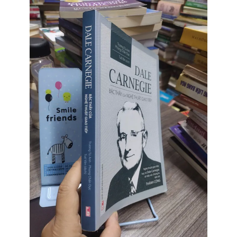 Sách: Dale Carnegie - Bậc thầy của nghệ thuật giao tiếp 607327