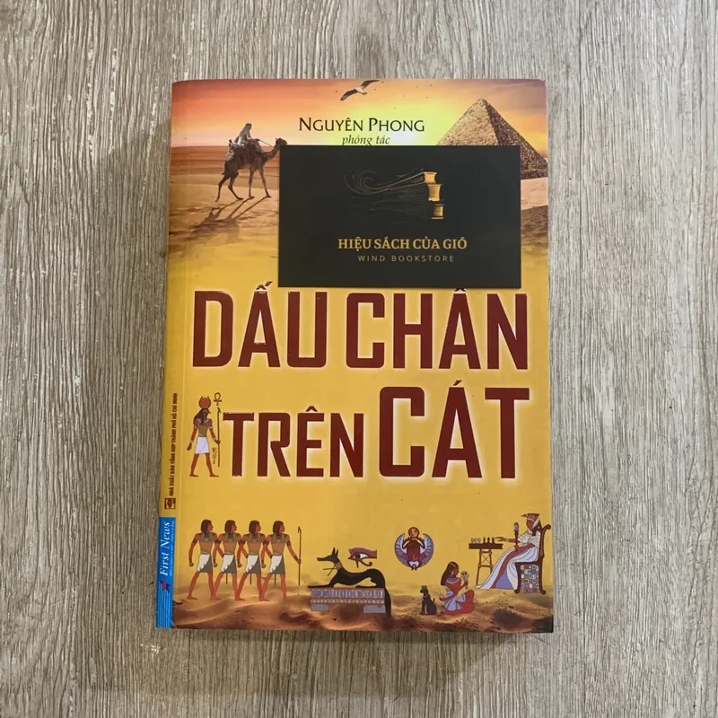 Dấu chân trên cát - Nguyên Phong phóng tác 601445