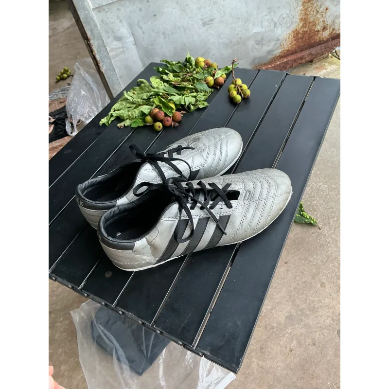 GIÀY ĐÁ BÓNG CŨ SIZE 41 674655