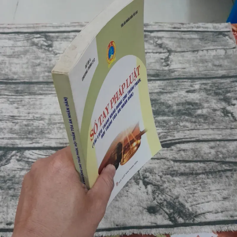 Sổ tay Pháp luật dành cho Thẩm Phán, Hội thẩm TAND- Tòa Án ND Tối cao 762267