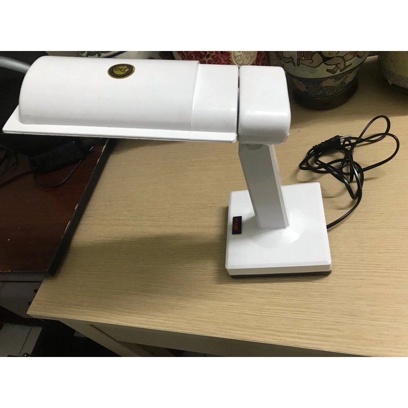 Đèn bàn học 460205