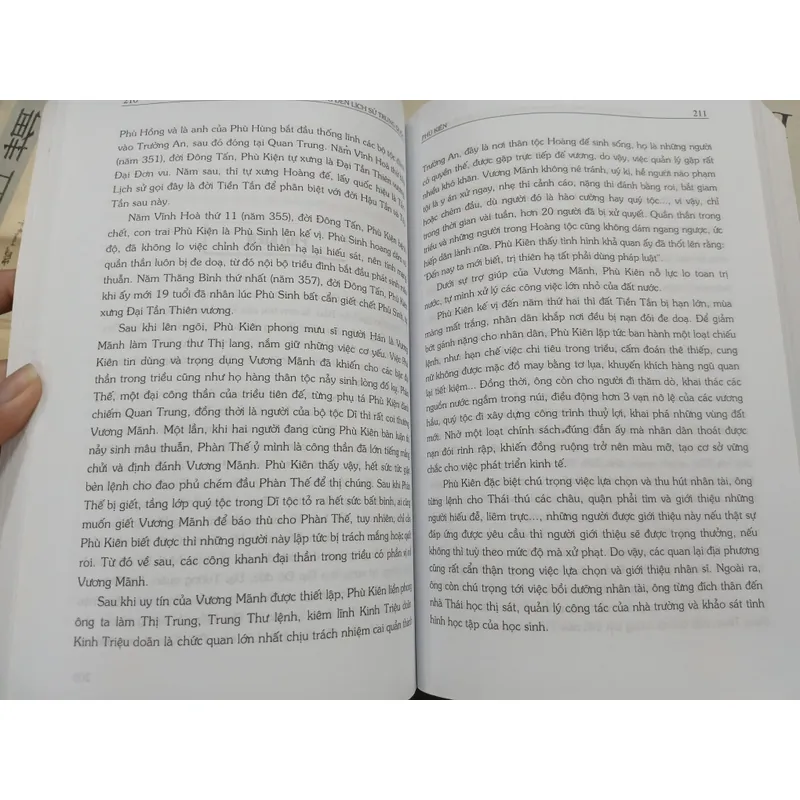 100 NGƯỜI ĐÀN ÔNG CÓ ẢNH HƯỞNG ĐẾN LỊCH SỬ TRUNG QUỐC - NGUYỄN THANH HÀ dịch 720804