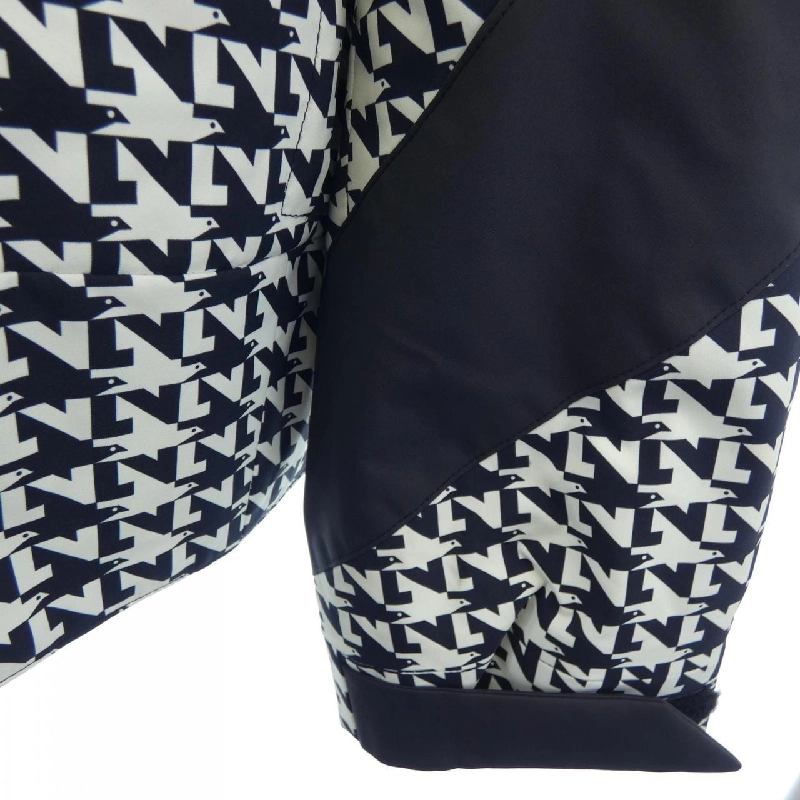 Áo khoác LOUIS VUITTON - Hàng hiệu Authentic 904257