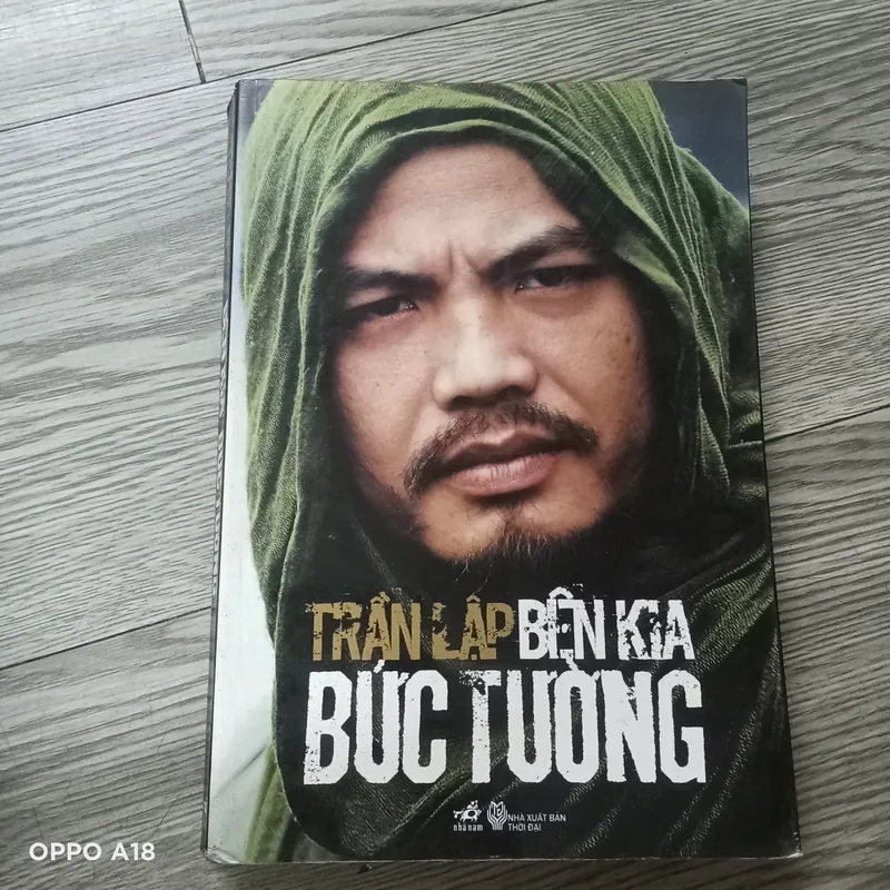 Trần Lập Bên Kia Bức Tường 562138