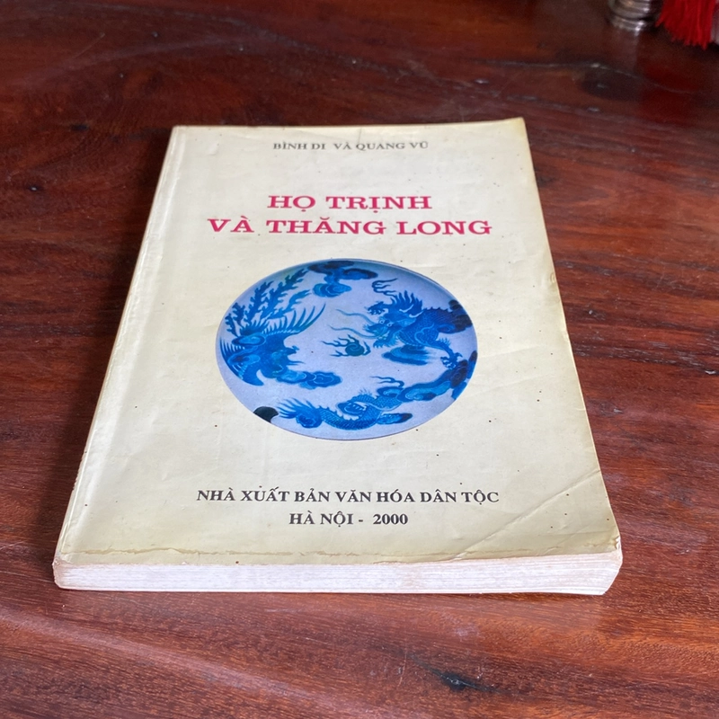 HỌ TRỊNH VỚI THĂNG LONG (XB 2000) 502279