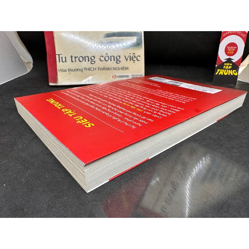 [Phiên Chợ Sách Cũ] Siêu Tập Trung, Mới 80% (sách có gạch chân) + Sách tặng, 2025 - Chris Bailey H1004-SBM 1018032