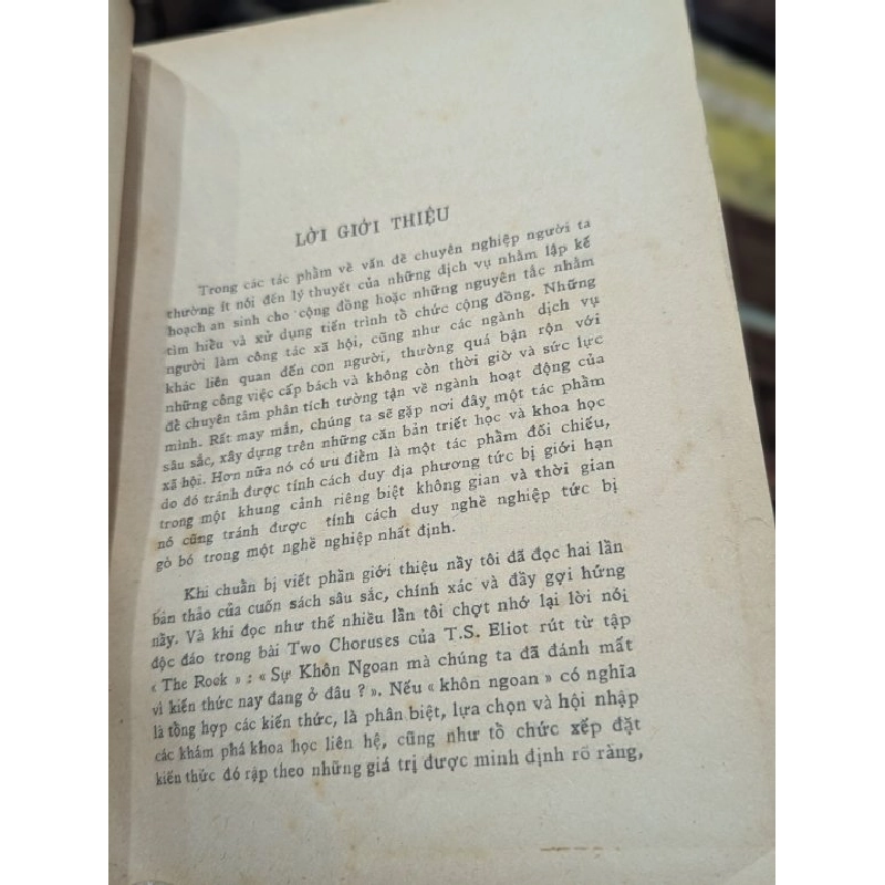 Tổ chức cộng đồng - Murray G.Ross ( dịch giả Trần Thế Cả ) 999872