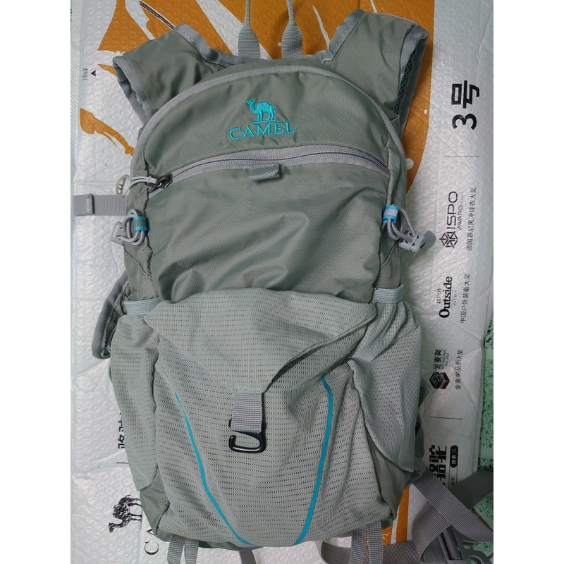 Balo camel 12L màu xám hàng như mới 503705