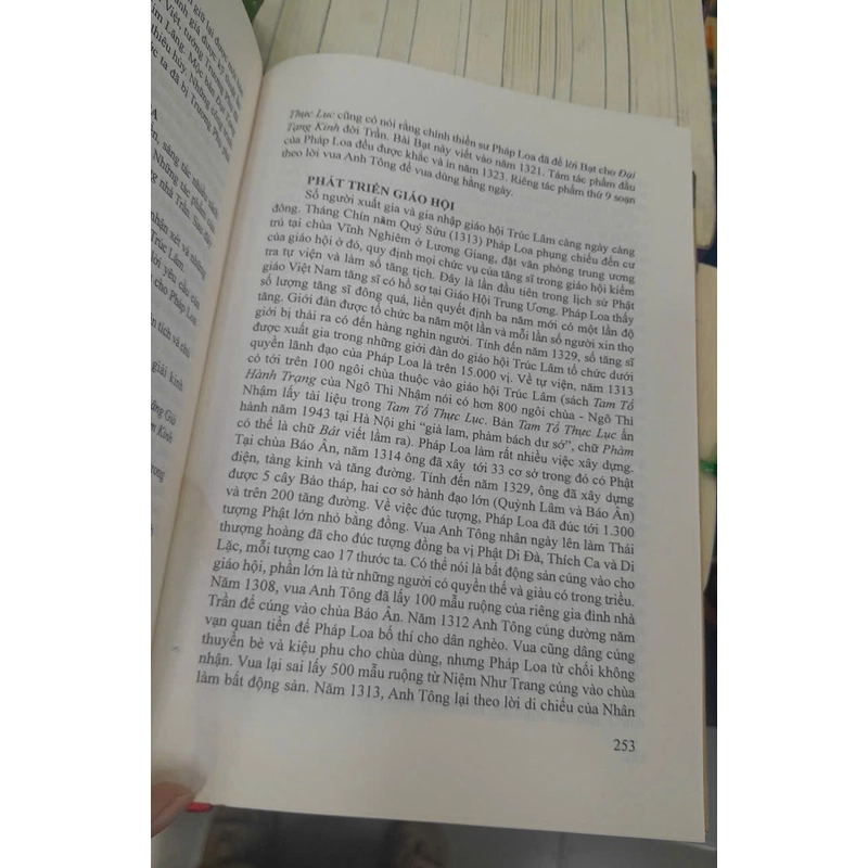 VIỆT NAM PHẬT GIÁO SỬ LUẬN - NGUYỄN LANG 464331