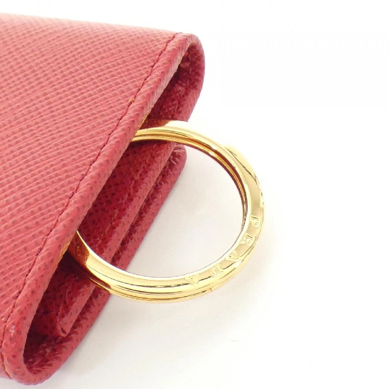 Prada 1PG004 hộp chìa khóa 624022