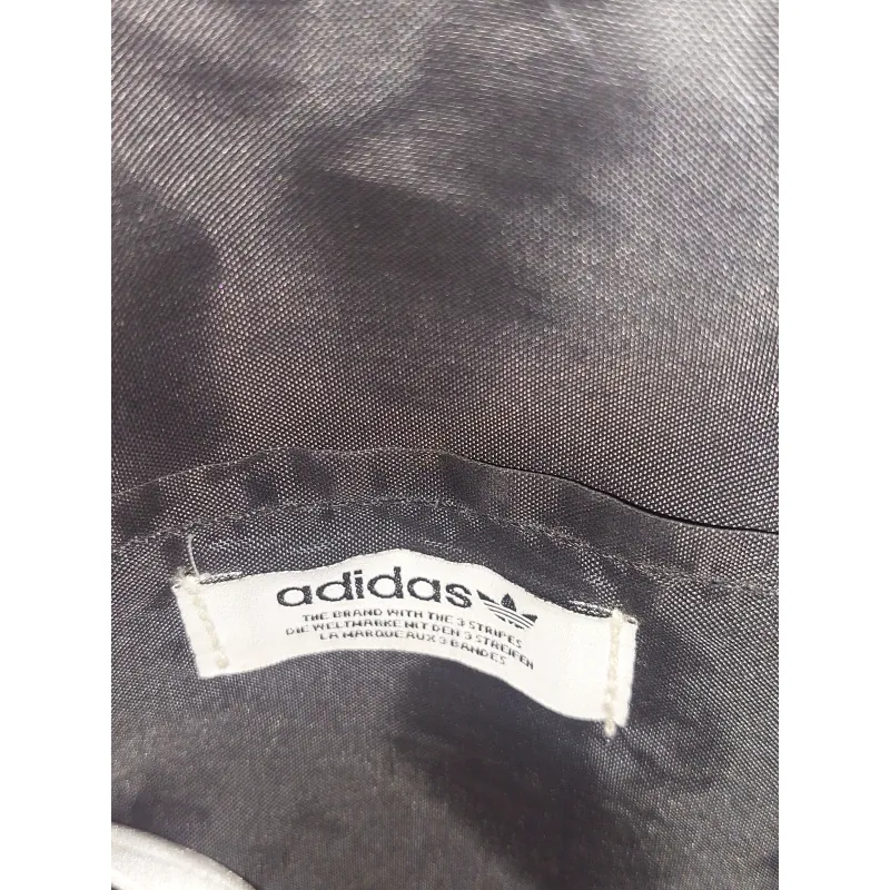 Túi đeo chéo Adidas. 977945