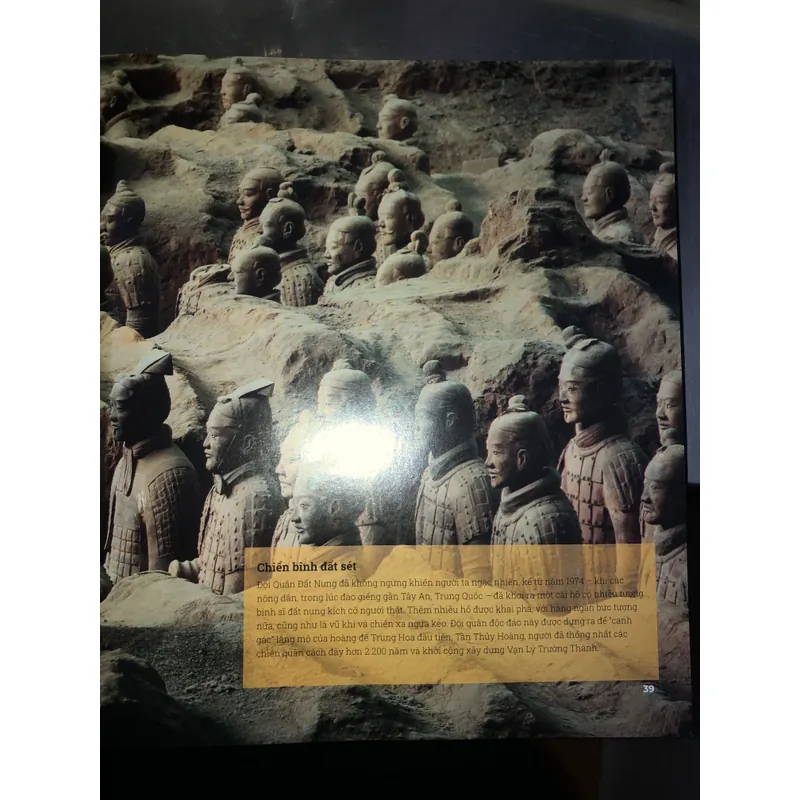 Đá quý và khoáng sản - Bách khoa toàn thư bằng hình ảnh với hơn 1000 mẫu vật  718393