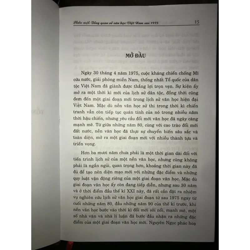 Văn học Việt Nam sau 1975 và việc giảng dạy trong nhà trường  736717