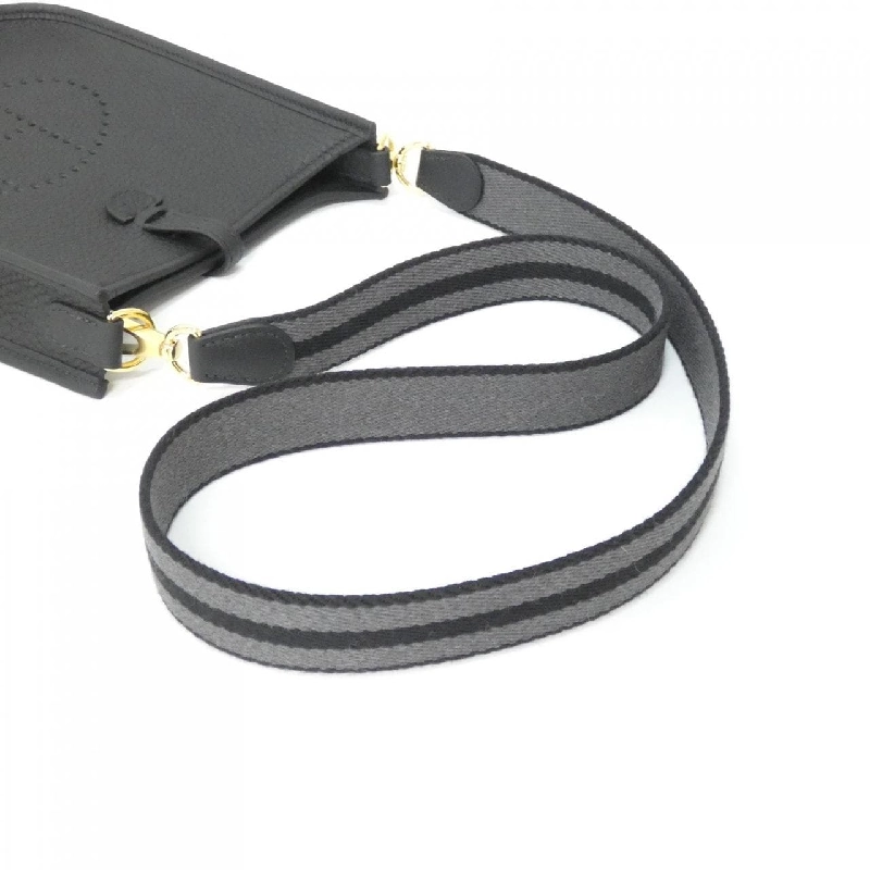 Túi đeo chéo Hermes Evelyne Amazon ngắn 16cm - Hàng hiệu Authentic 802430