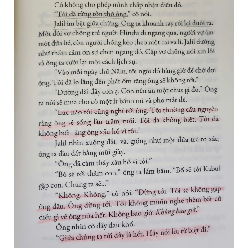 NGÀN MẶT TRỜI RỰC RỠ - Khaled Hosseini 961358