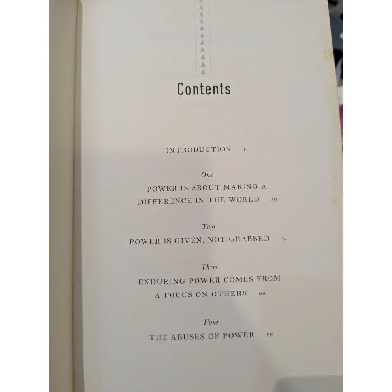 The power paradox - Dacher Keltner 703608