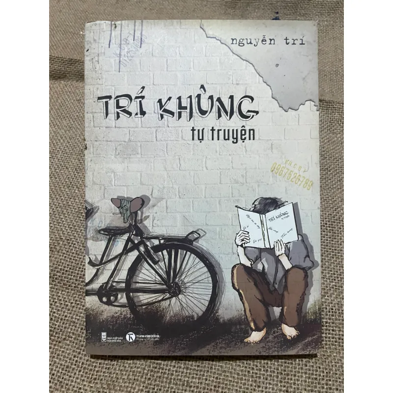 TRÍ KHÙNG TỰ TRUYỆN - NGUYỄN TRÍ - CÓ CHỮ KÝ TÁC GIẢ 570302