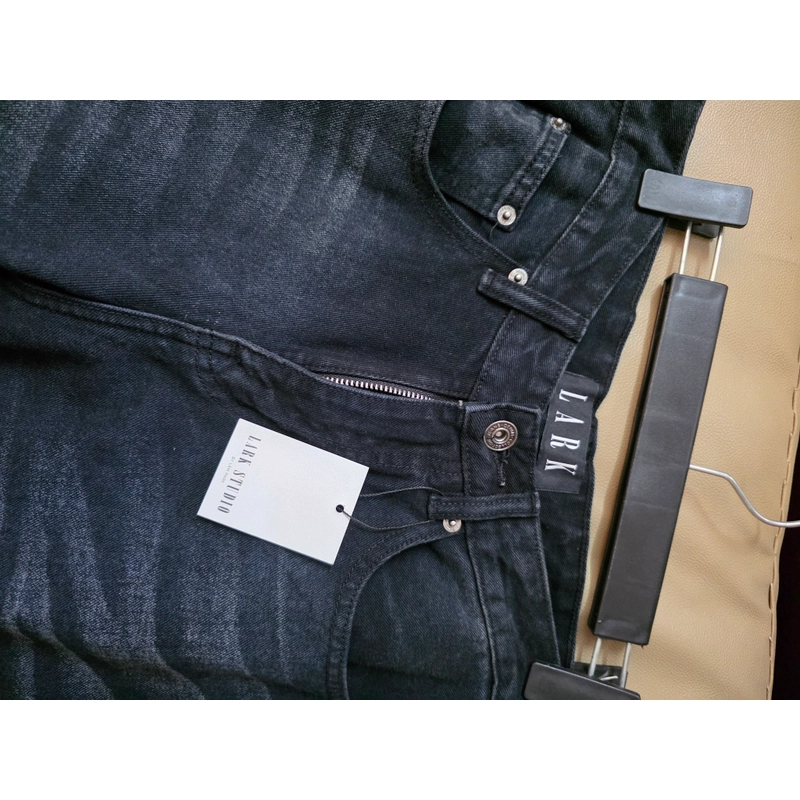 Jeans nam ống rộng size M 482453