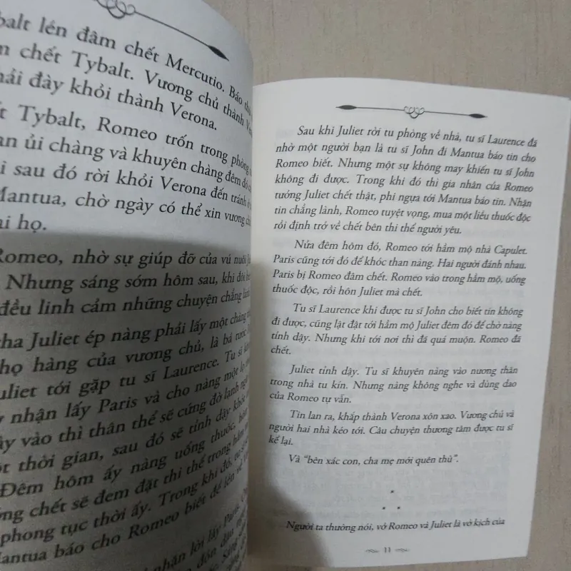 Sách combo 2 quyển William Shakespeare những vở kịch nổi tiếng 777842