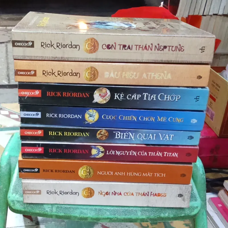 8c cuộc chiến chốn mê cung - Rick Riordan 929595