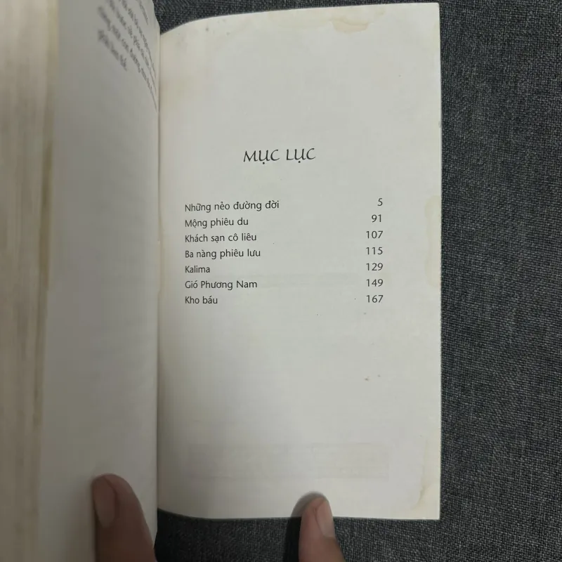 Những nẻo đường đời và những bản tình ca khác - Le Clézio 748501