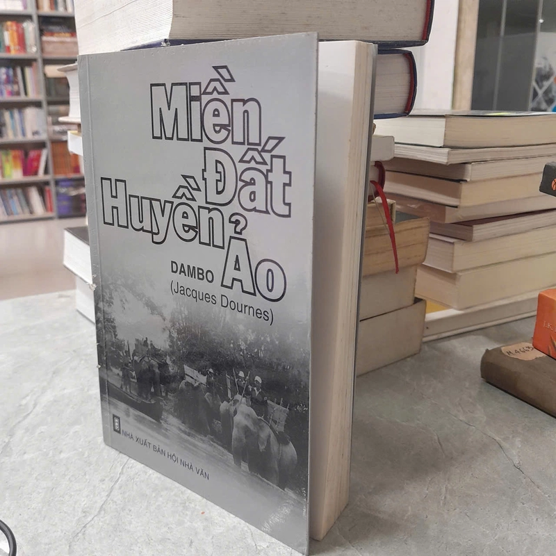 MIỀN ĐẤT HUYỀN ẢO - DAMBO 539042