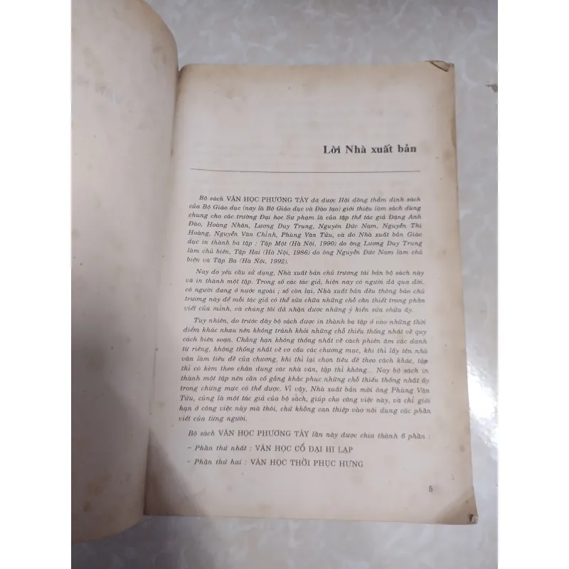 Sách: Văn học Phương Tây - TG: Nhiều tác giả 732494