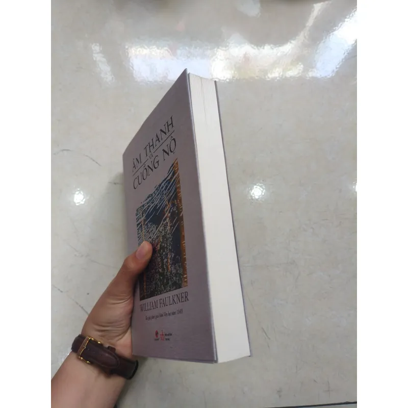 Âm thanh và Cuồng nộ 🌱 752660