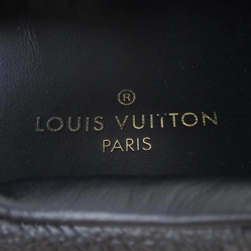 Giày sneaker dòng Runaway của Louis Vuitton - Hàng hiệu Authentic 904836