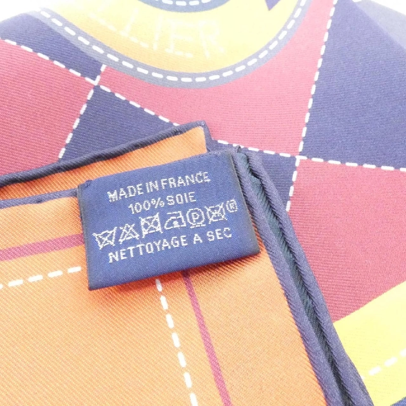 Khăn choàng Hermès TAPIS DE SELLE Carré Double Face 904040S 624921