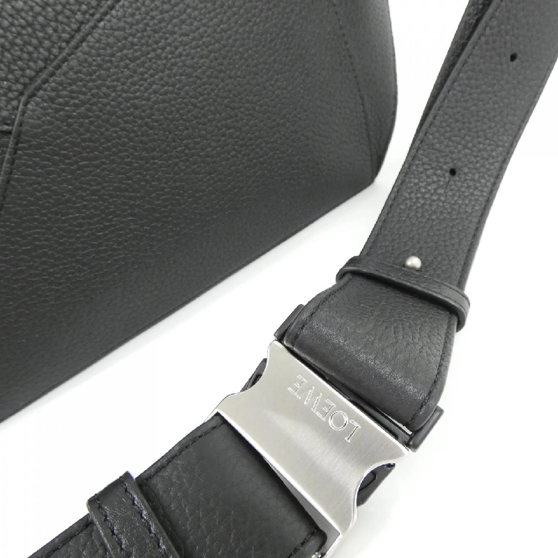 【Sản phẩm mới】Túi đeo vai Loewe Puzzle Edge Small B510SEBX08 612184