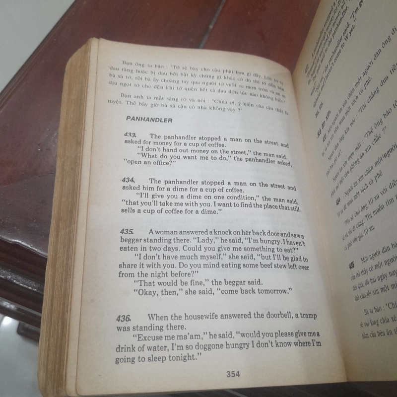 Những mẫu chuyện HÀI HƯỚC (song ngữ Anh - Việt) 495551