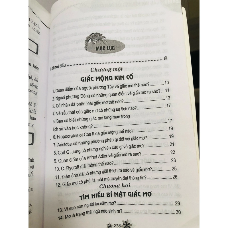 200 CÂU HỎI VỀ GIẢI MỘNG - 247 trang, nxb: 2012 336638