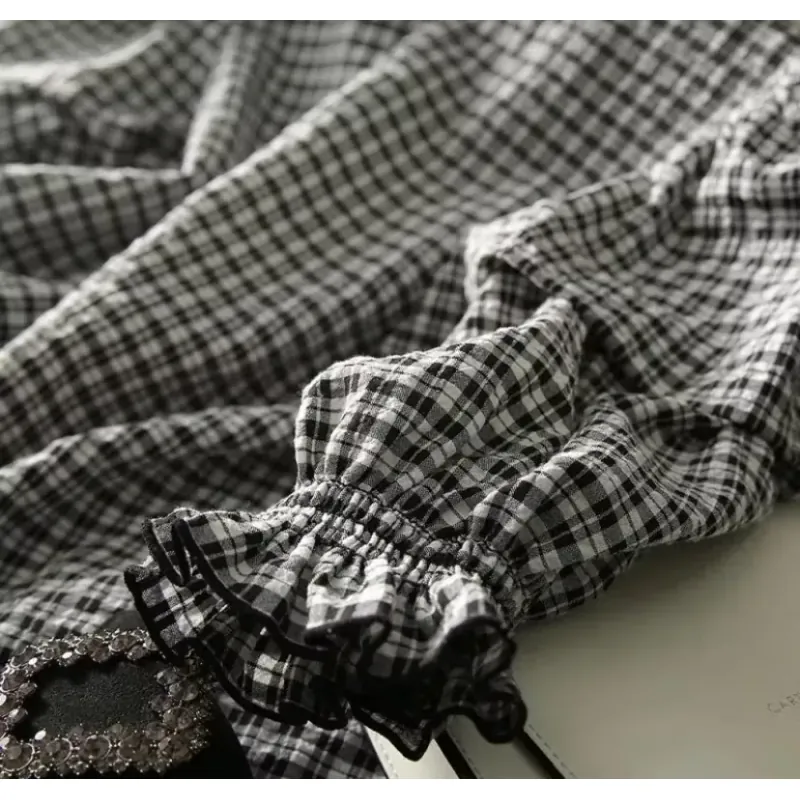 Áo sơ mi tay ngắn dáng rộng in kẻ sọc phong cách mùa hè 2021 sành điệu mới 786467