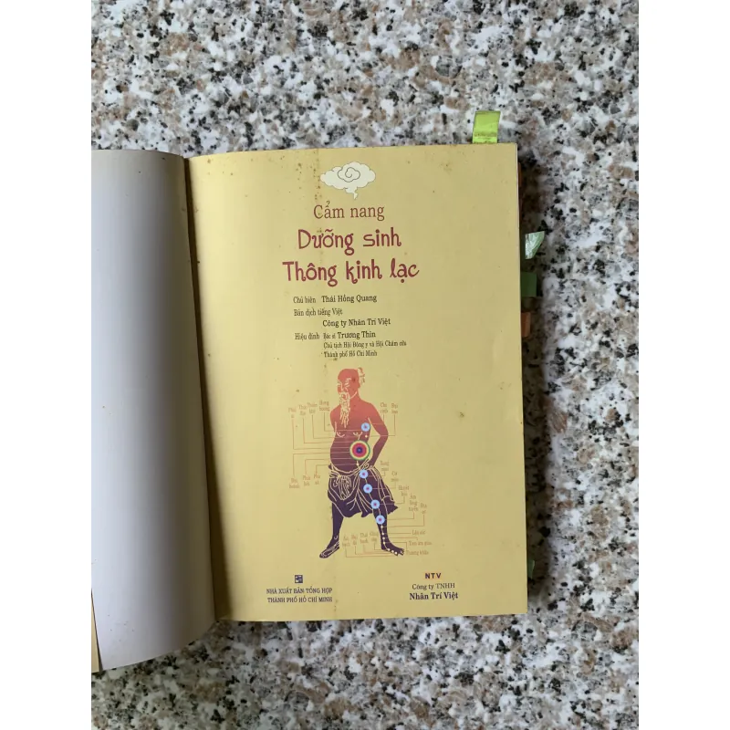 Cẩm nang dưỡng sinh thông kinh lạc 1004115