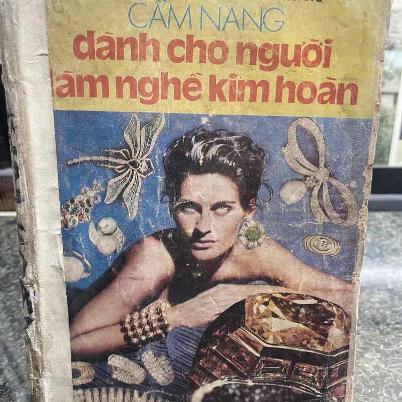 Cẩm nang dành cho người làm nghề kim hoàn Hoàng Văn Nhơn 735396