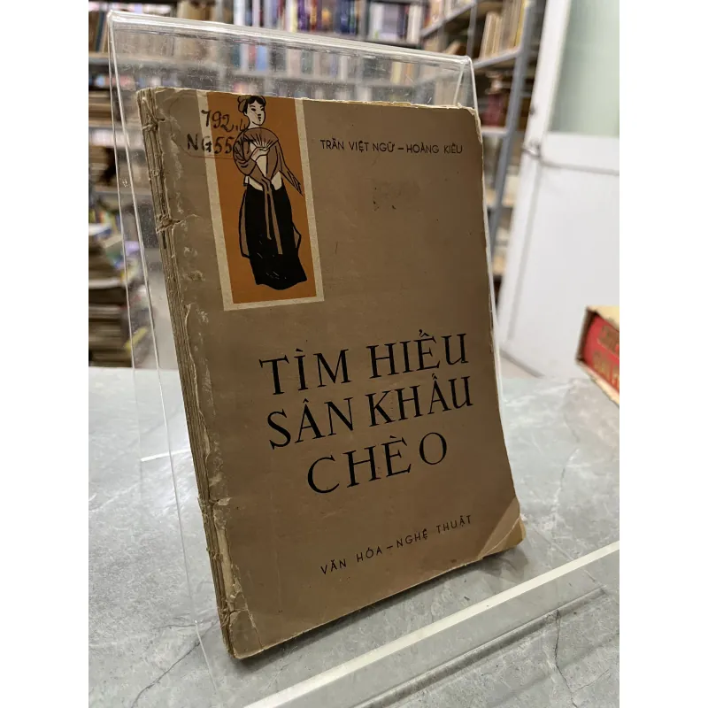 TÌM HIỂU SÂN KHẤU CHÈO - TRẦN VIỆT NGỮ, HOÀNG KIỀU 929482