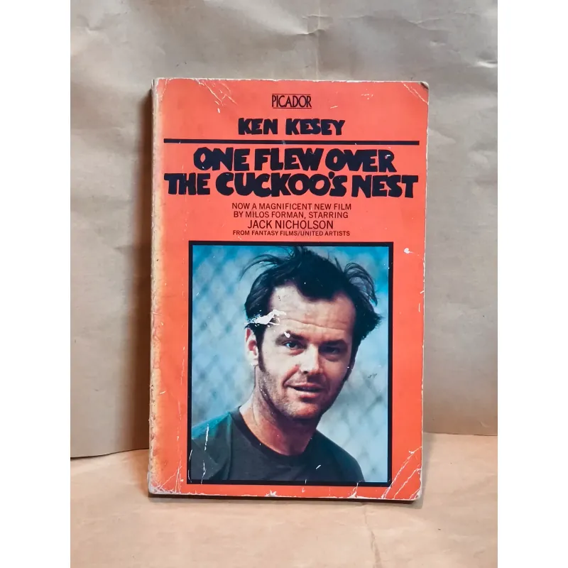 One Flew Over the Cuckoo’s Nest	- Ken Kesey 1025142
