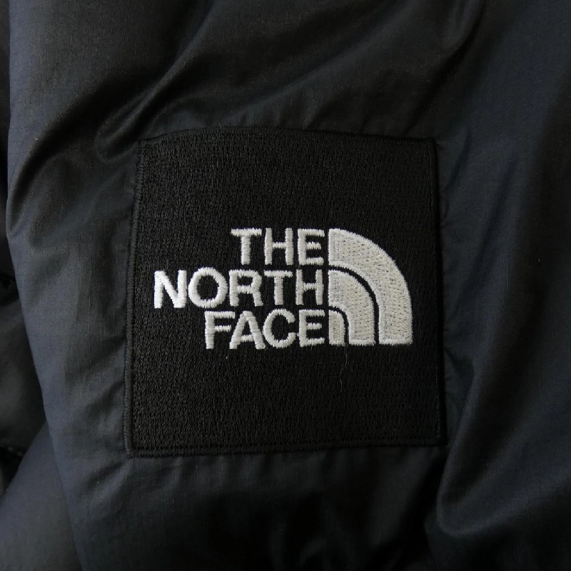 【Khuyến mãi】Áo khoác THE NORTH FACE 639730