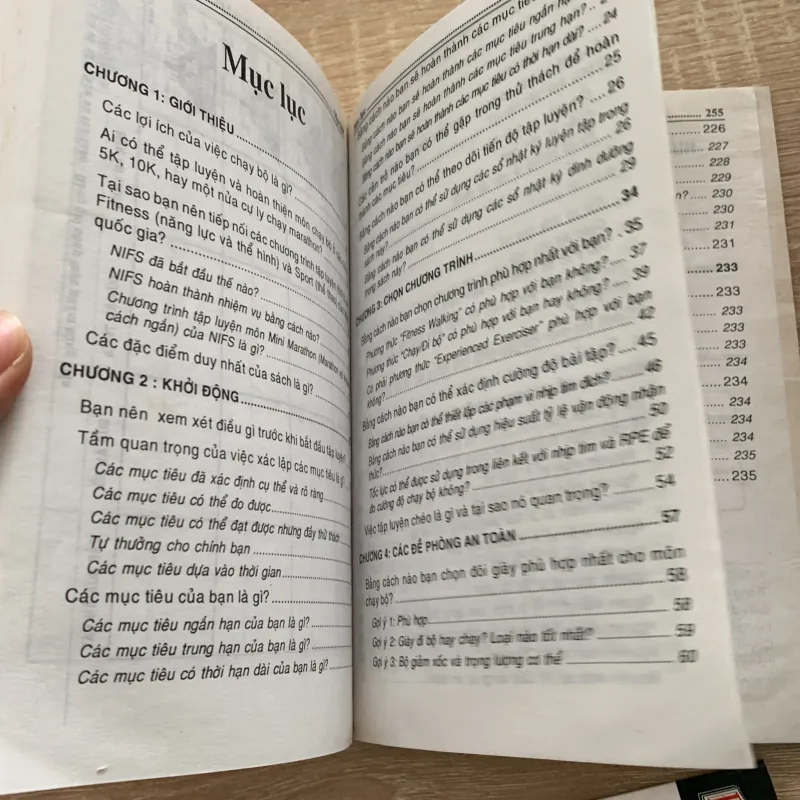 HƯỚNG DẪN PHƯƠNG PHÁP CHẠY BỘ HIỆU QUẢ NHẤT - 254 trang  1021389