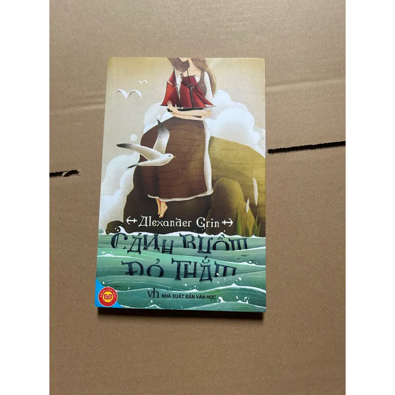 Cánh buồm đỏ thắm 603124