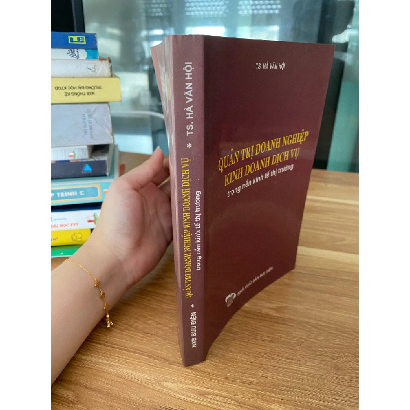 Quản Trị Doanh Nghiệp Kinh Doanh Dịch Vụ - TS. Hà Văn Hội 538333