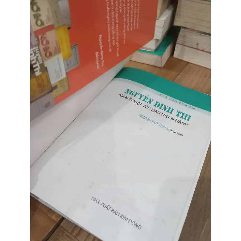 Nguyễn Đình Thi "Ôi đất Việt yêu dấu ngàn năm" - Nguyễn Huy Thắng biên soạn 720323
