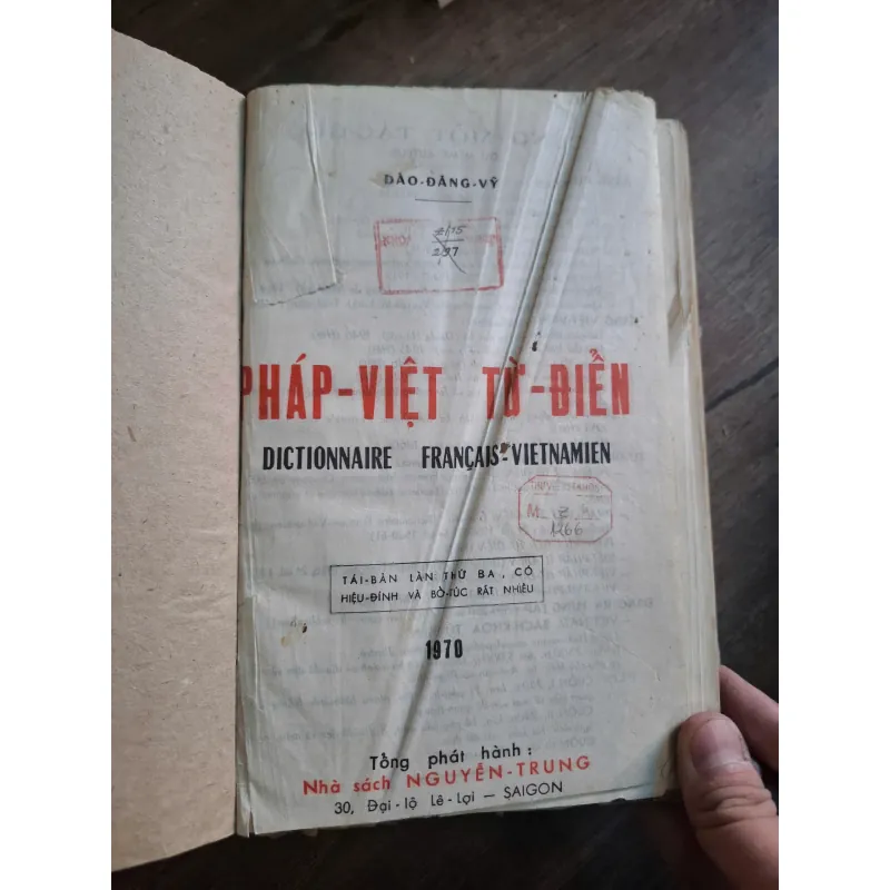 PHÁP-VIỆT TỪ ĐIỂN (DICTIONNAIRE FRANÇAIS-VIETNAMIEN) - NGUYÊN-TRUNG 726439