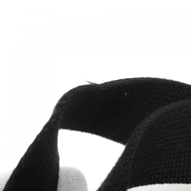 Túi đeo hông GUCCI OFF THE GRID 631341 H9HBN 609416