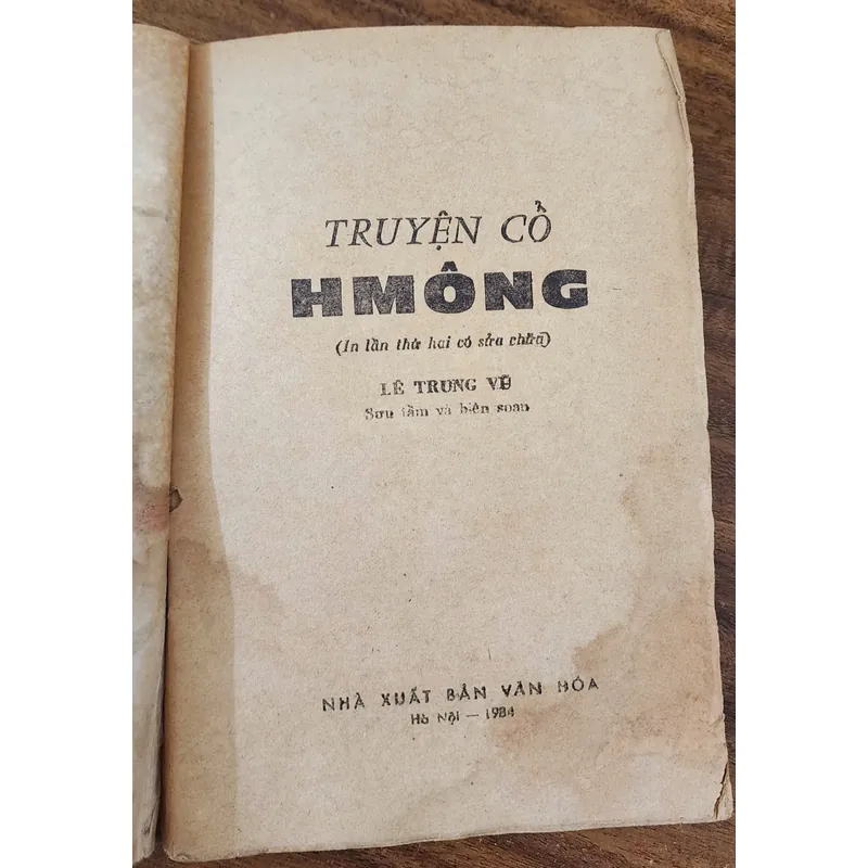TRUYỆN CỔ HMONG - In 1984  732136
