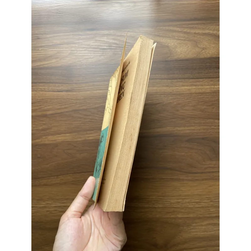 Con bim bim trắng tai đen - Gavqriin Trôiepônxki 974980