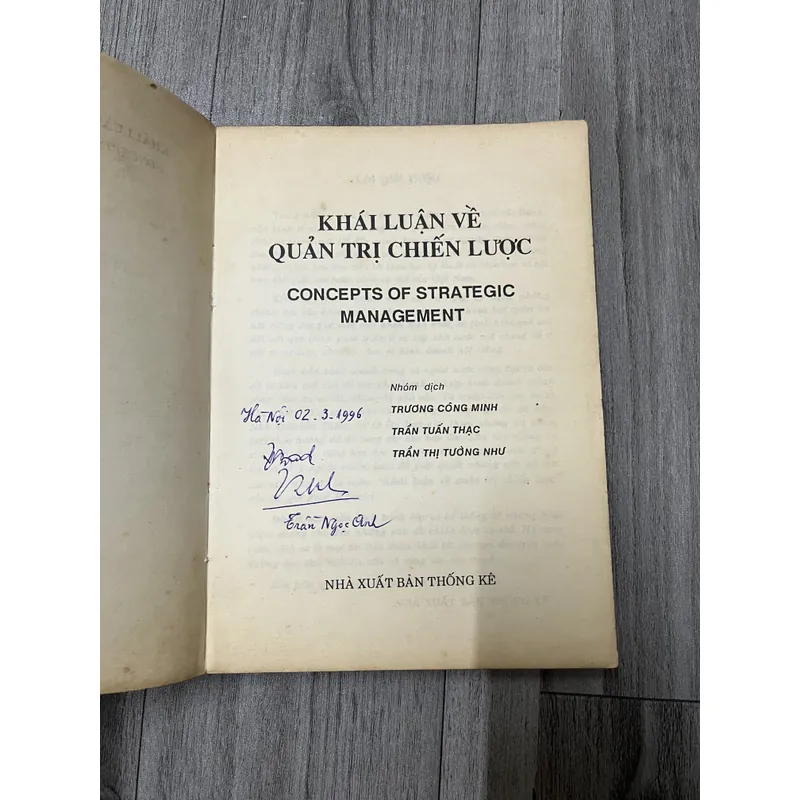 Khái luận về quản trị chiến lược. 6a4 737103